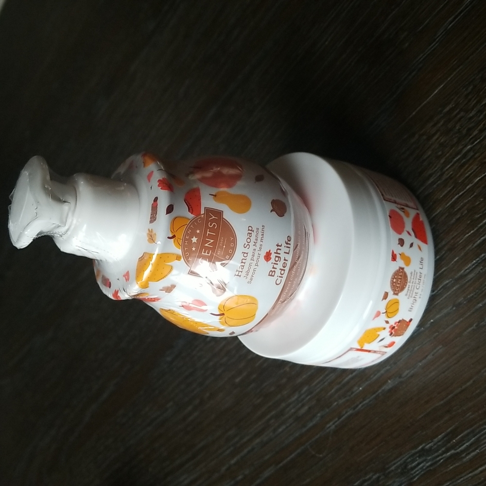 Scentsy Bright Cider Life bundle - Picture 1 of 6